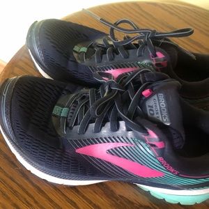 Brooks Ghost shoes